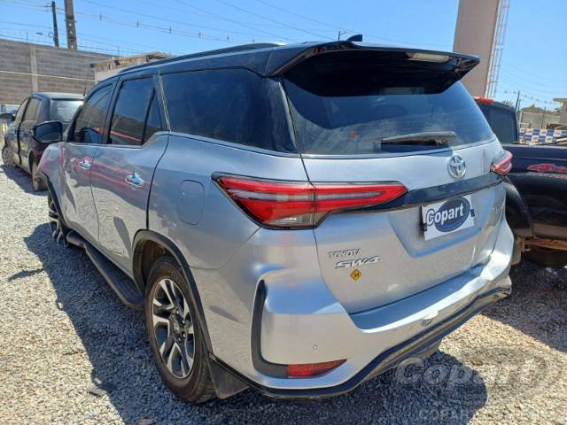 2025 TOYOTA SW4 