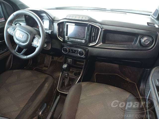 2024 FIAT STRADA CD 