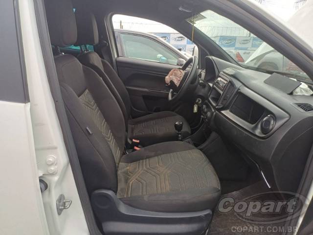 2024 FIAT STRADA CD 