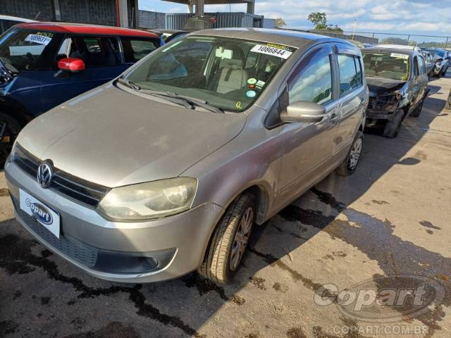 2013 VOLKSWAGEN FOX 