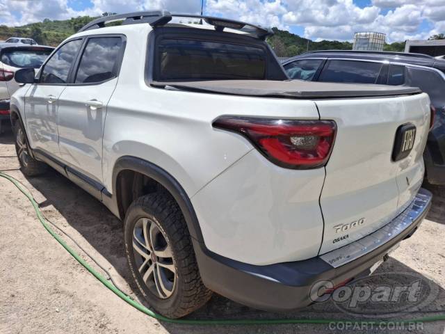 2017 FIAT TORO 