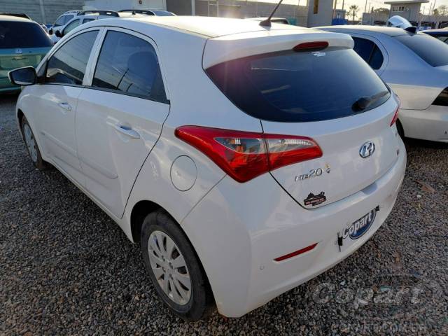 2015 HYUNDAI HB20 