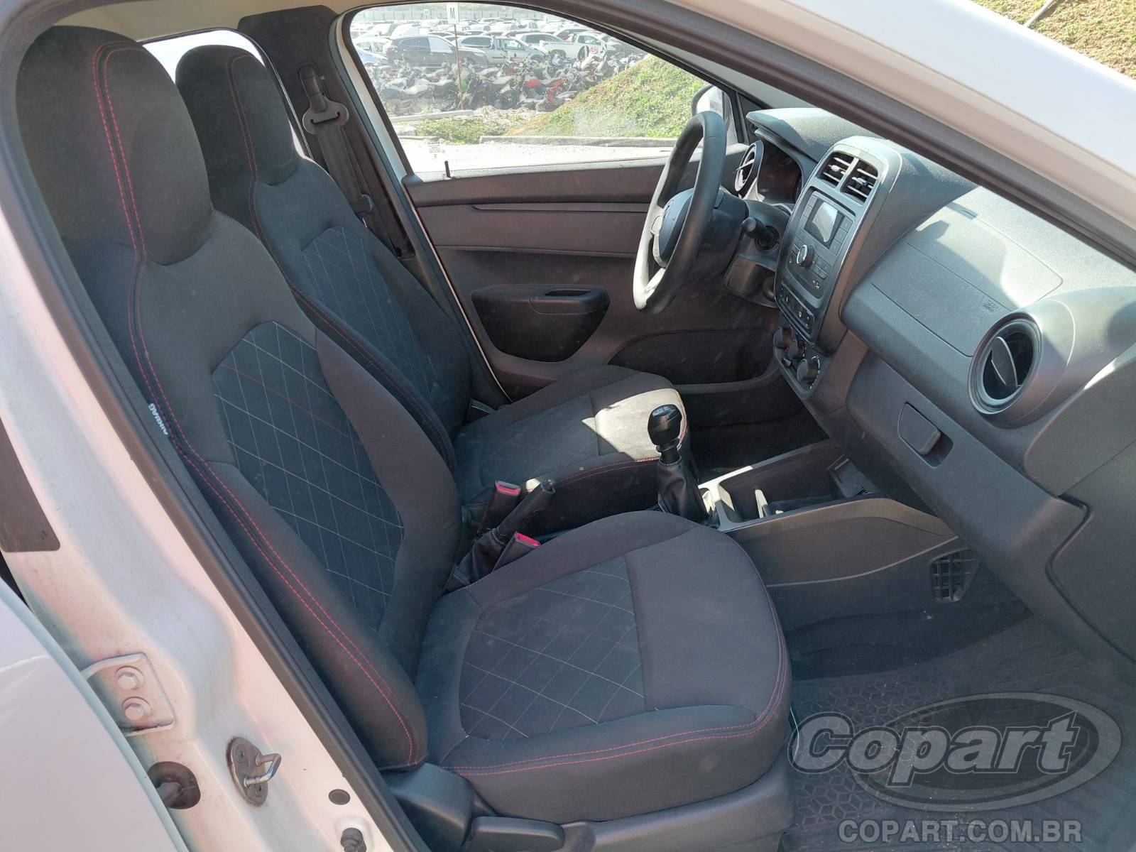 2024 RENAULT KWID — foto 5 de 10