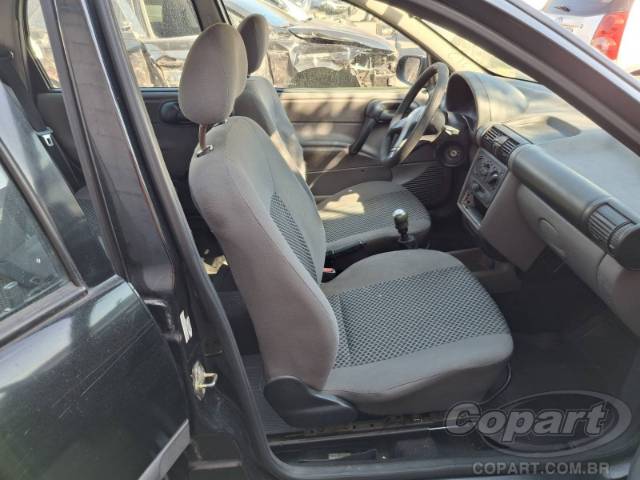 2009 CHEVROLET CLASSIC 