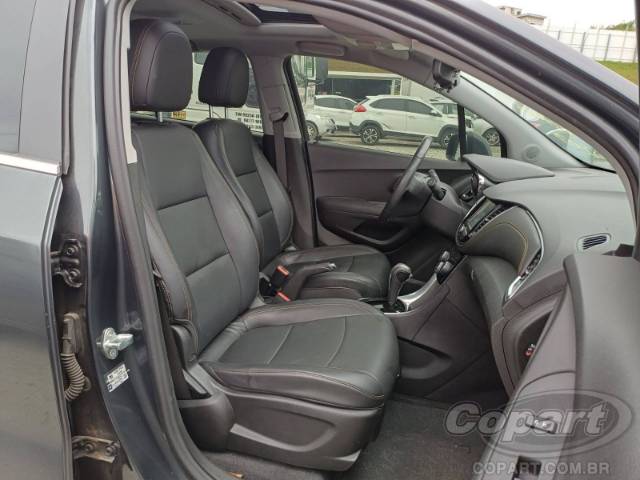 2019 CHEVROLET TRACKER 