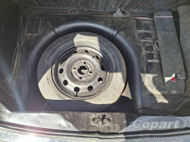 2010 FORD FIESTA 