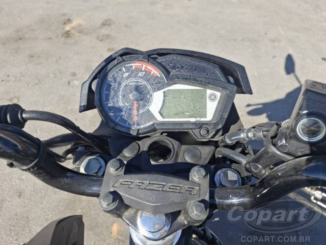 2025 YAMAHA FAZER 