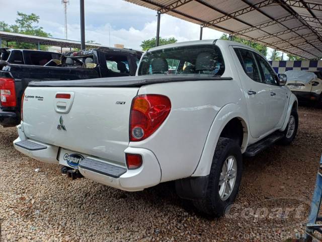 2015 MITSUBISHI L200 TRITON 
