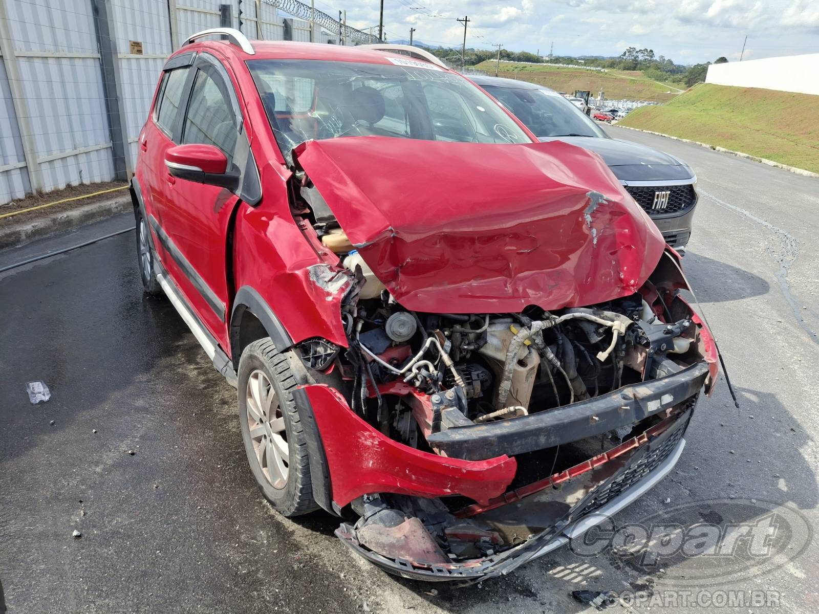 Veículo VW - VolksWagen Volkswagen VOLKSWAGEN FOX CrossFox 1.6 Total Flex 2013 2013 em leilão