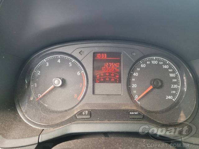 2021 VOLKSWAGEN VOYAGE 