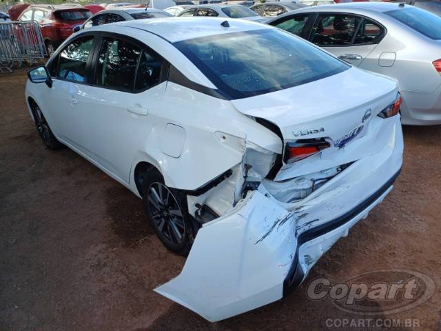 2024 NISSAN VERSA 