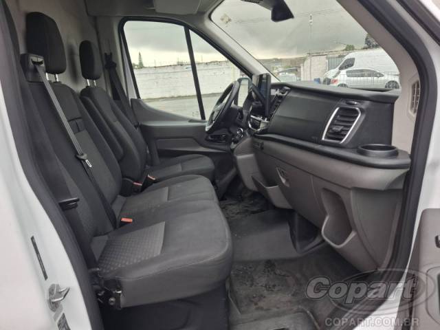 2024 FORD E-TRANSIT FURGAO 