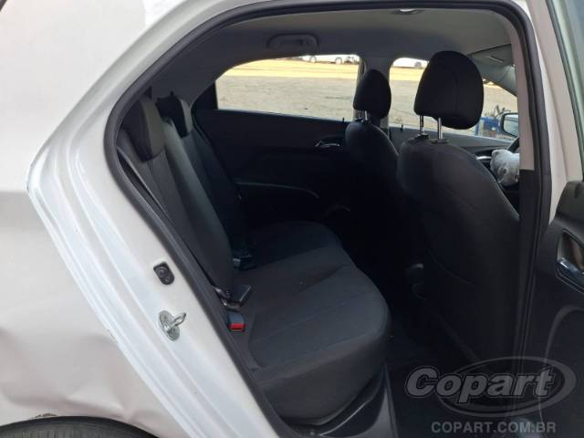 2015 HYUNDAI HB20 