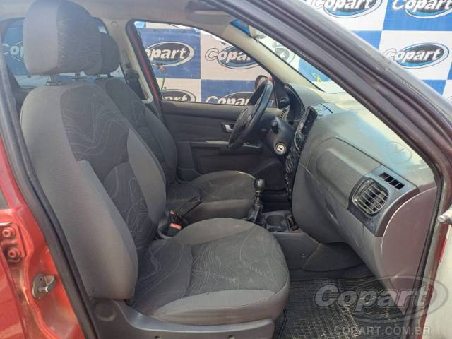 2015 FIAT SIENA 