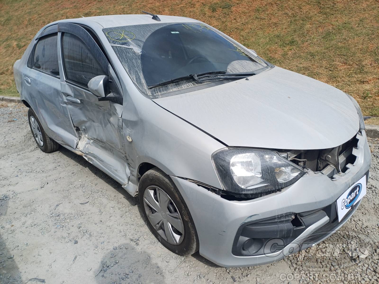 Veículo Toyota Etios 2020 Toyota Etios Seda X AT 1.5 16V Dual VVT-i 2020 em leilão