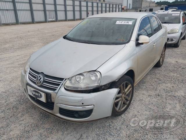 2010 VOLKSWAGEN JETTA 