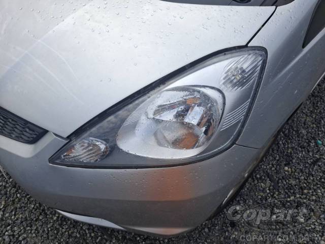 2009 HONDA FIT 