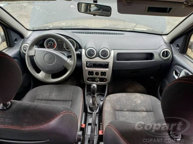 2010 RENAULT SANDERO 