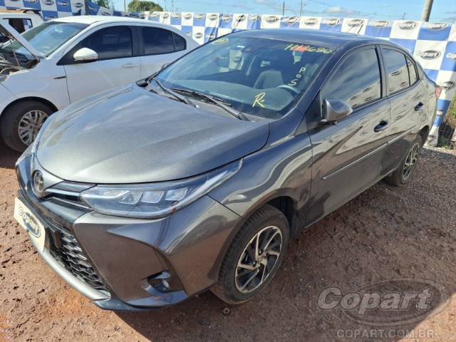 2025 TOYOTA YARIS SEDA 