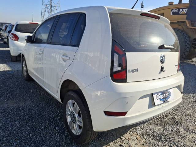 2018 VOLKSWAGEN UP 