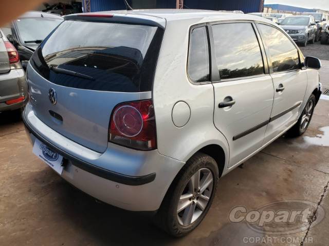 2010 VOLKSWAGEN POLO 