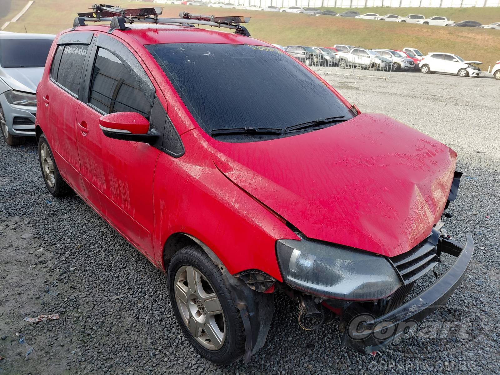 Veículo VW - VolksWagen Fox Volkswagen Fox 1.0 Total Flex 2013 2013 em leilão