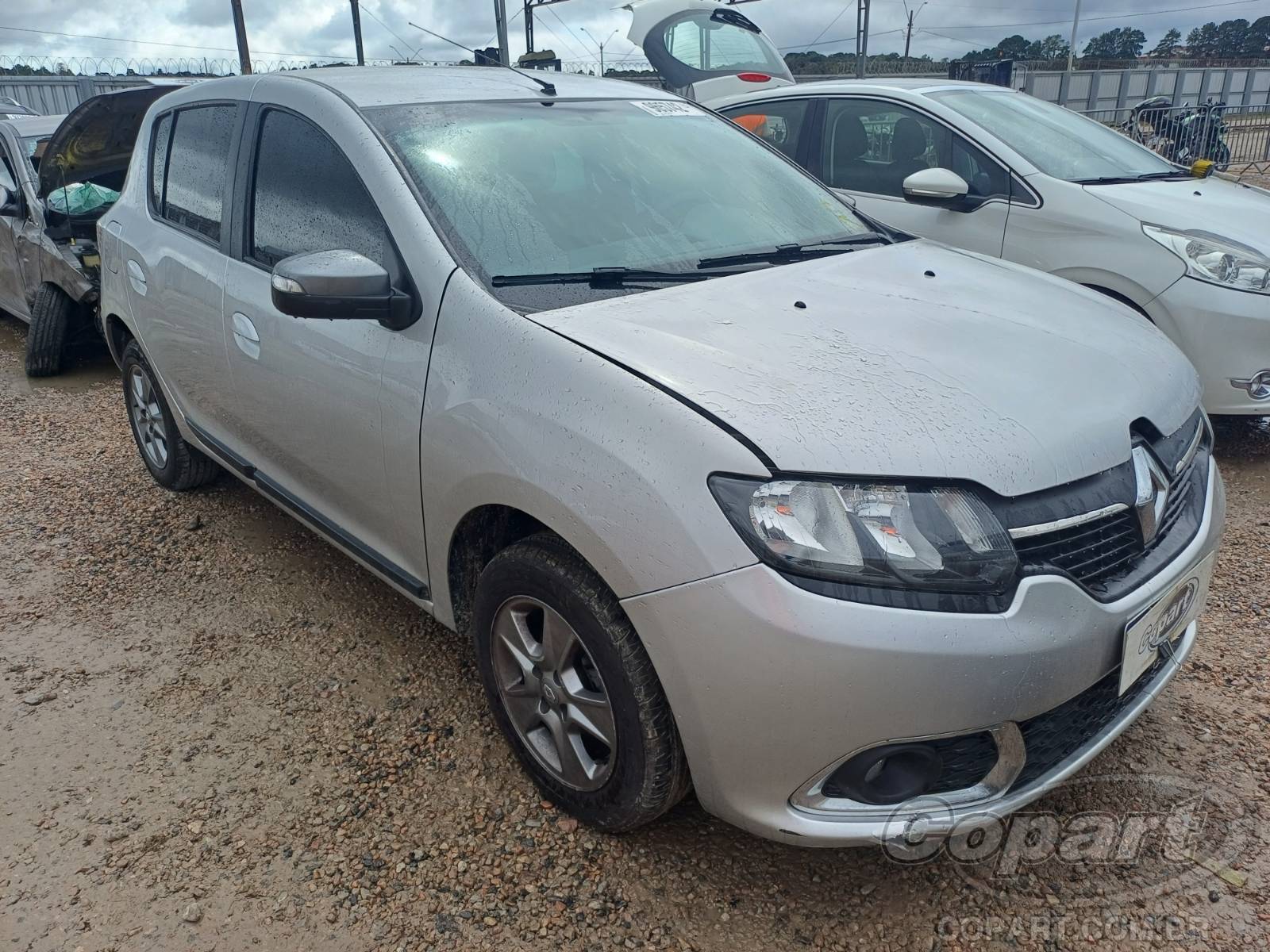 Veículo Renault Sandero Renault Sandero Expression 1.0 12V 2018 Enchente Médio 2018 em leilão