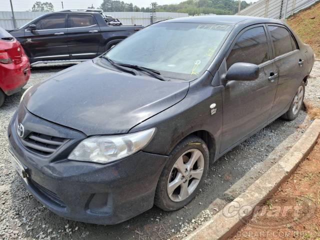 2013 TOYOTA COROLLA 
