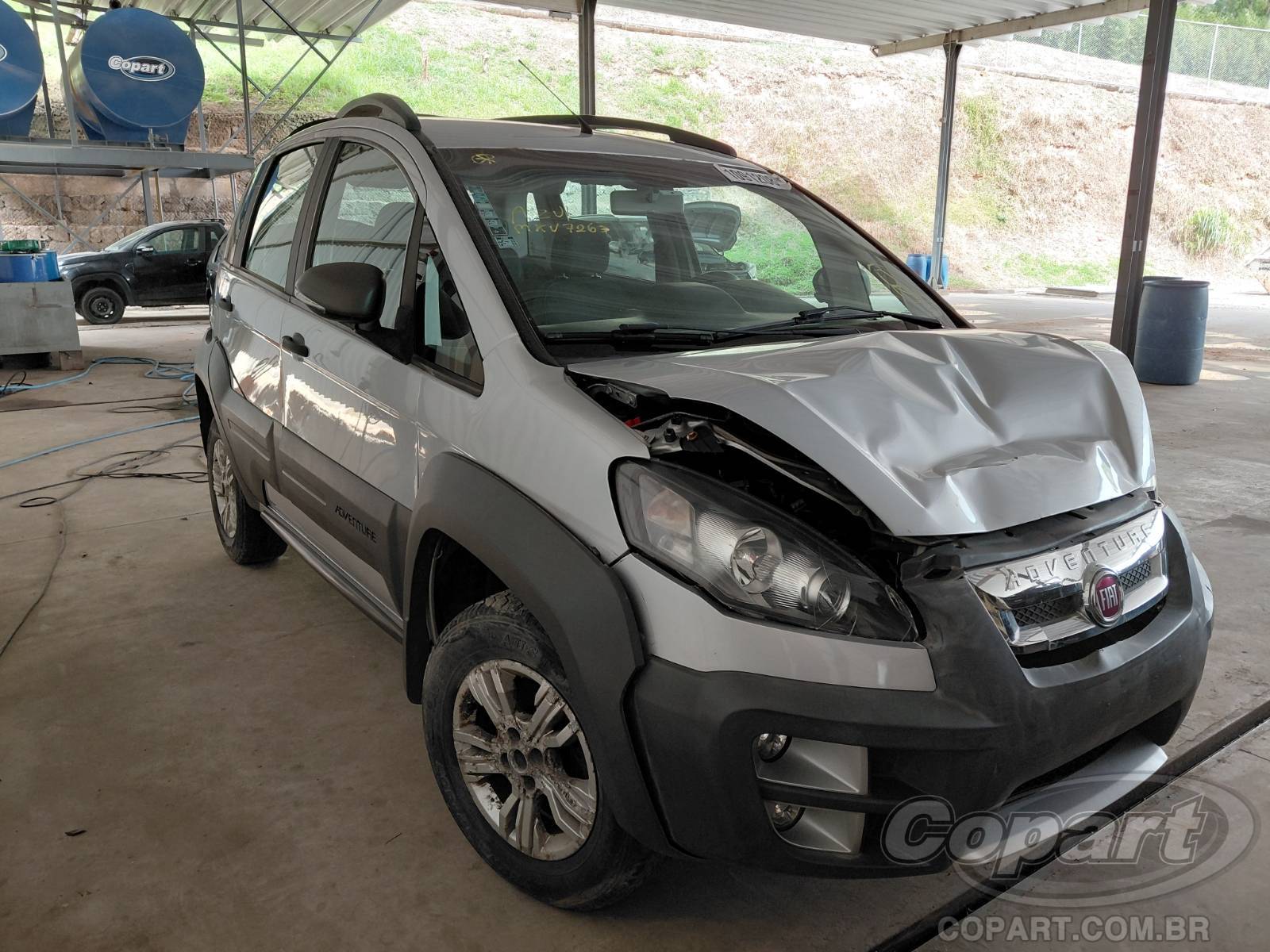 Veículo Fiat Idea Fiat Idea Adventure 1.8 16V E.torQ 2014 2014 em leilão