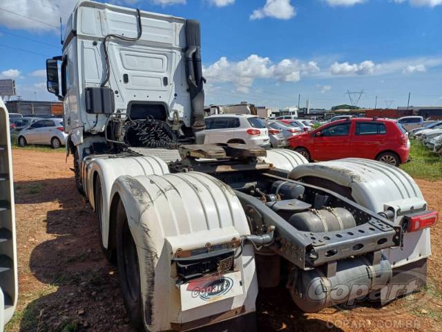 2021 MERCEDES BENZ ACTROS 