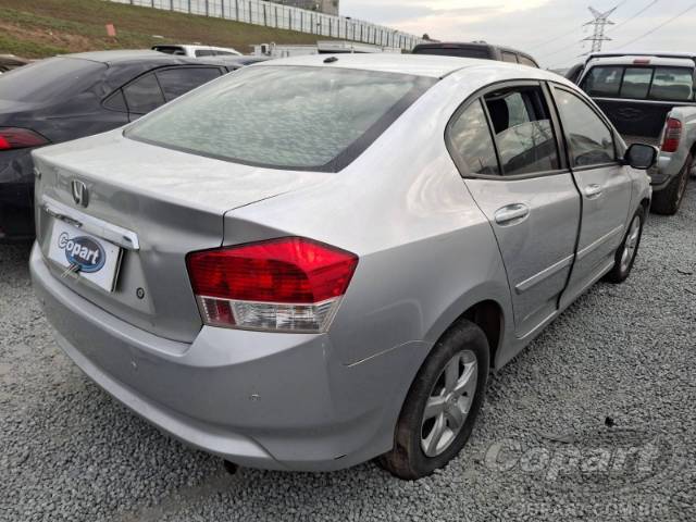 2011 HONDA CITY 