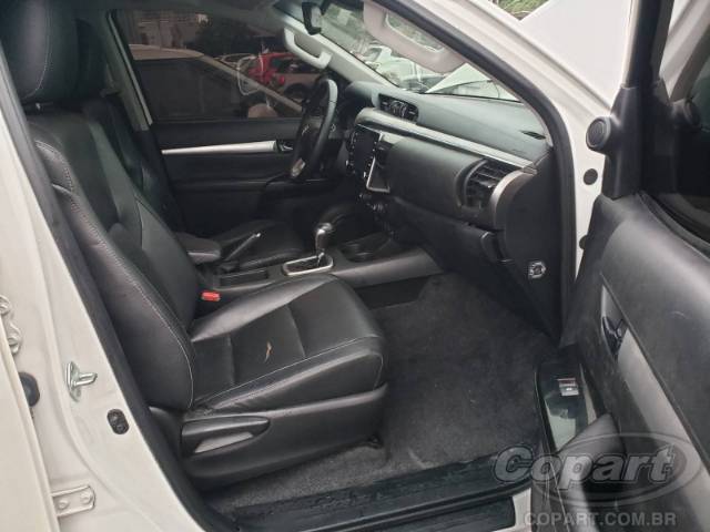 2022 TOYOTA HILUX CD 