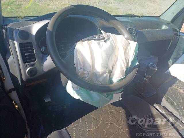 2014 KIA BONGO 
