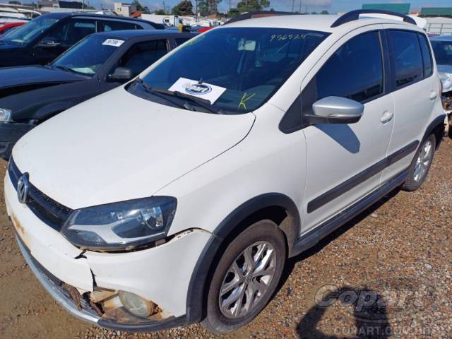 2014 VOLKSWAGEN FOX 