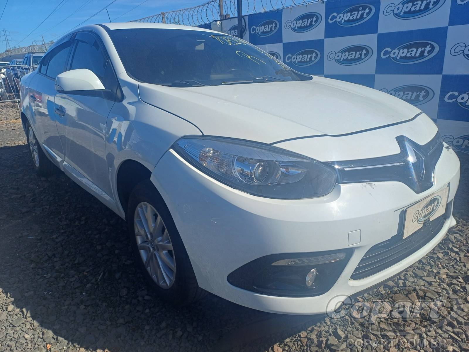 Veículo Renault Fluence Renault Fluence Dynamique Plus 2.0 16V Hi-Flex 2016 2016 em leilão