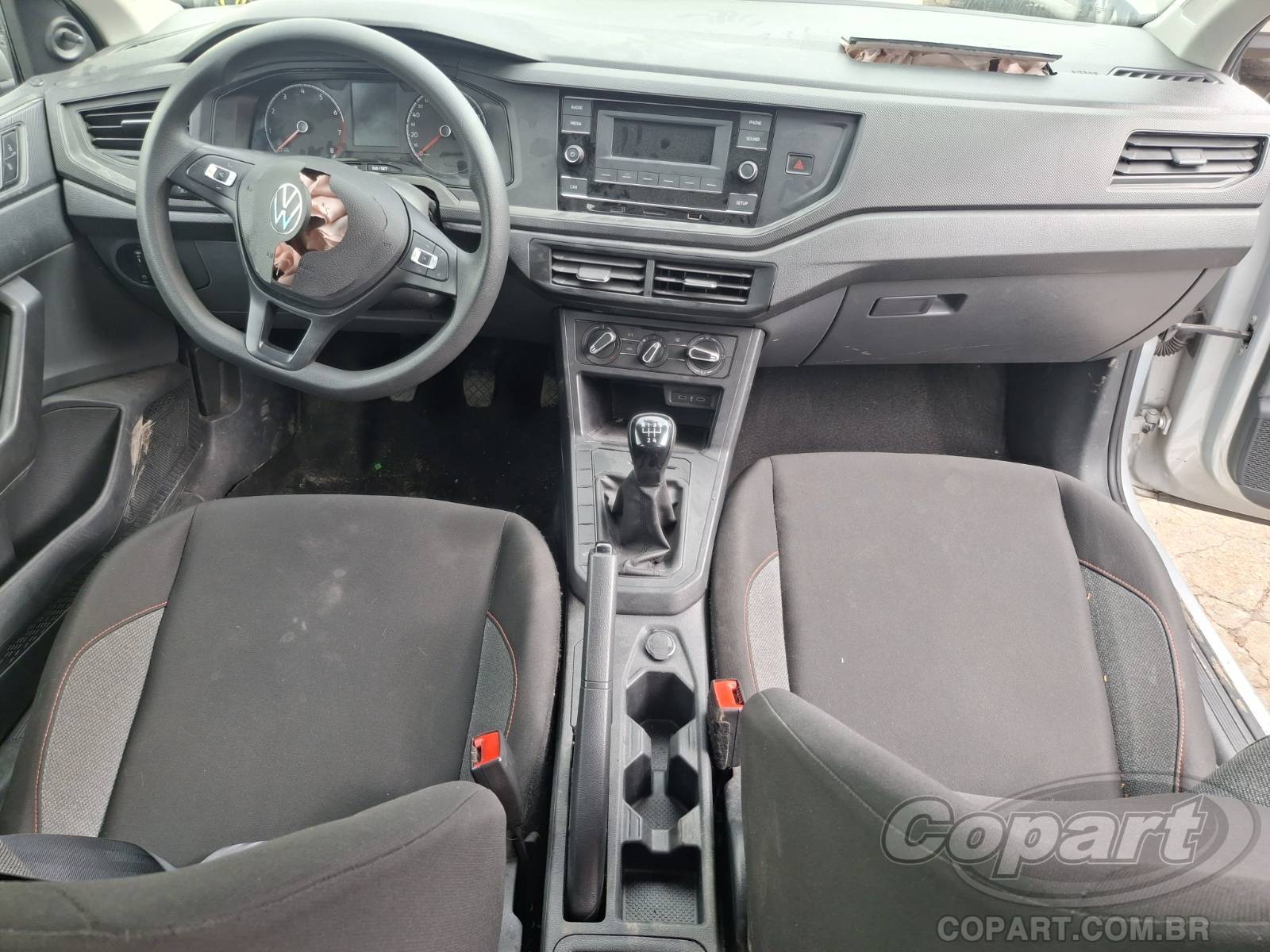 2024 VOLKSWAGEN POLO — foto 9 de 10