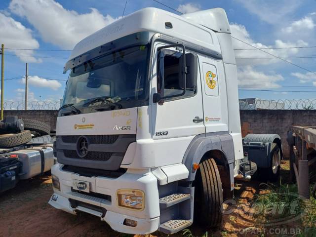 2009 MERCEDES BENZ AXOR 