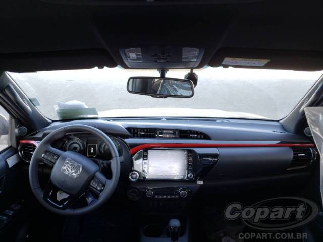 2020 TOYOTA HILUX 