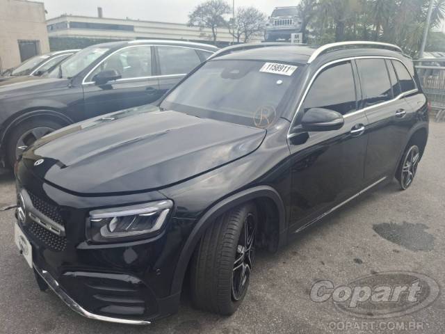 2025 MERCEDES BENZ GLB 