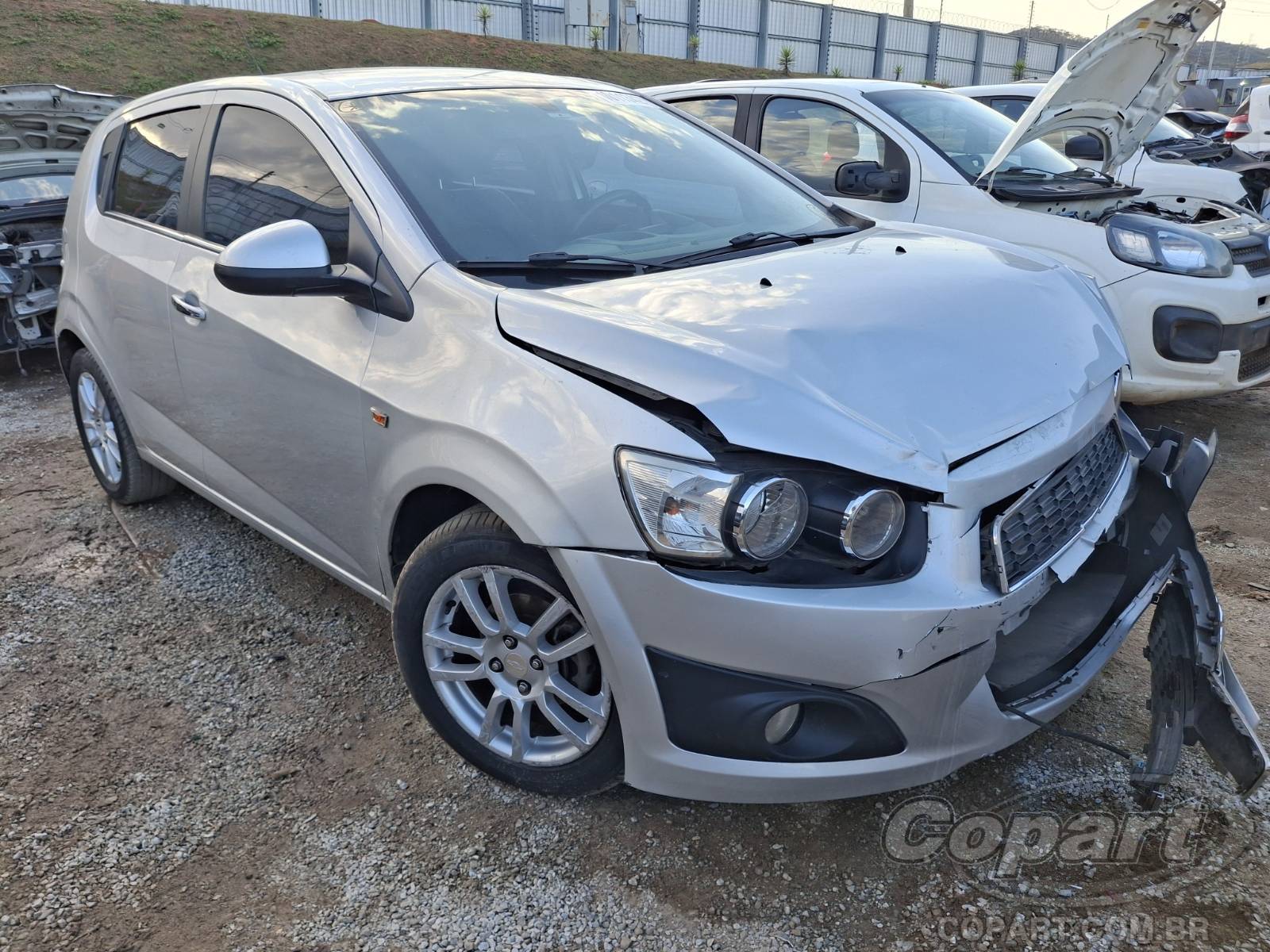 Veículo GM - Chevrolet Sonic CHEVROLET SONIC LTZ AT 1.6 16V ECOTEC 2013 2013 em leilão