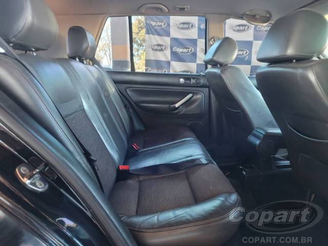 2010 VOLKSWAGEN GOLF 