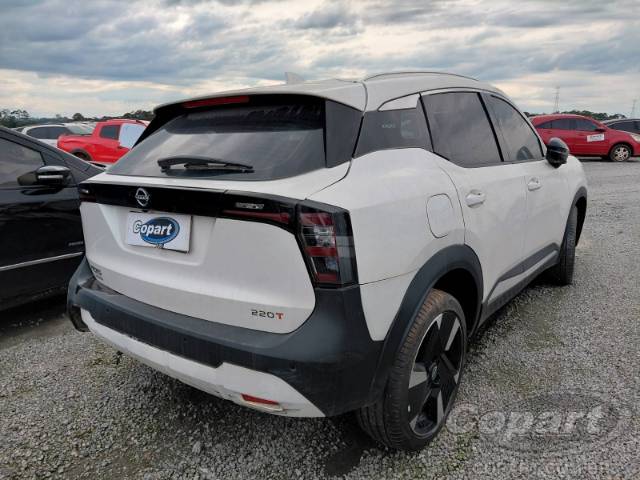 2026 NISSAN KICKS 