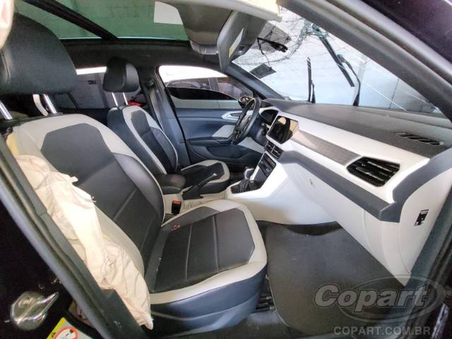 2021 VOLKSWAGEN T-CROSS 