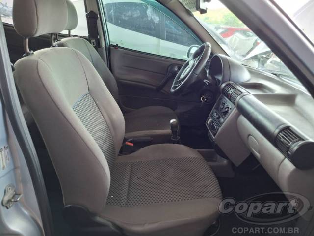 2011 CHEVROLET CLASSIC 