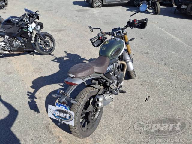 2025 TRIUMPH SCRAMBLER 