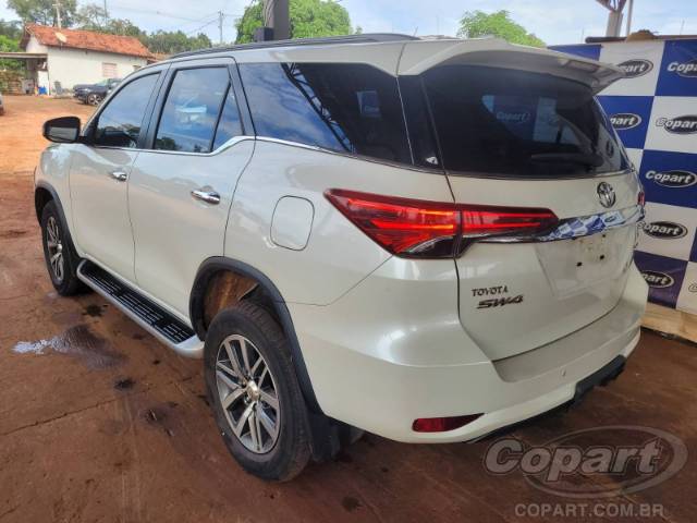 2020 TOYOTA SW4 