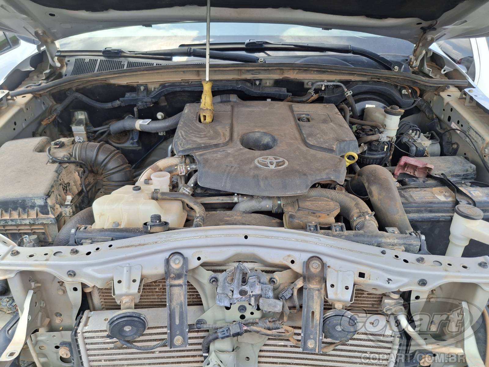 Foto 7 de 15: 2023 TOYOTA HILUX CD