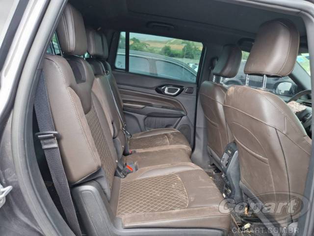2023 JEEP COMMANDER 