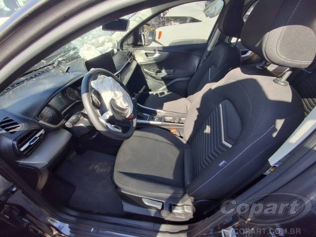 2025 FIAT FASTBACK 
