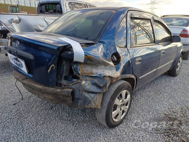 2003 CHEVROLET CORSA SEDAN 